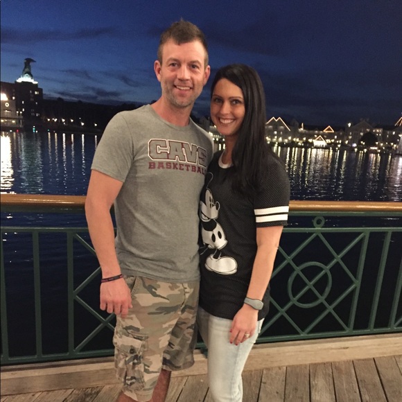 Meet your Posher, Tara - Picture 1 of 1